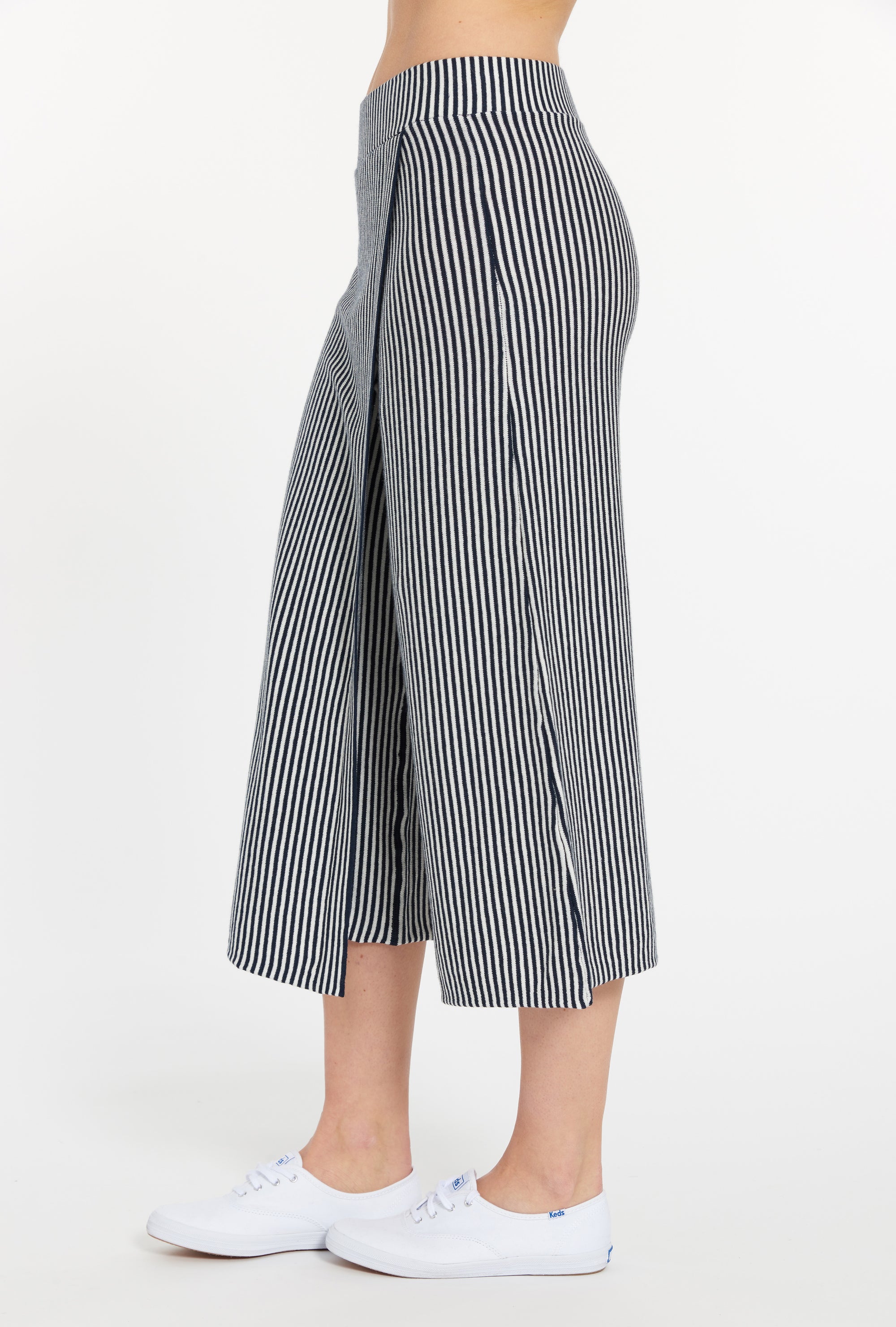 Navy Marshmallow Stripe Cashmere Culotte,var-22927201894458,var-22927201959994,var-22927201992762,var-22927202025530,var-22927202058298