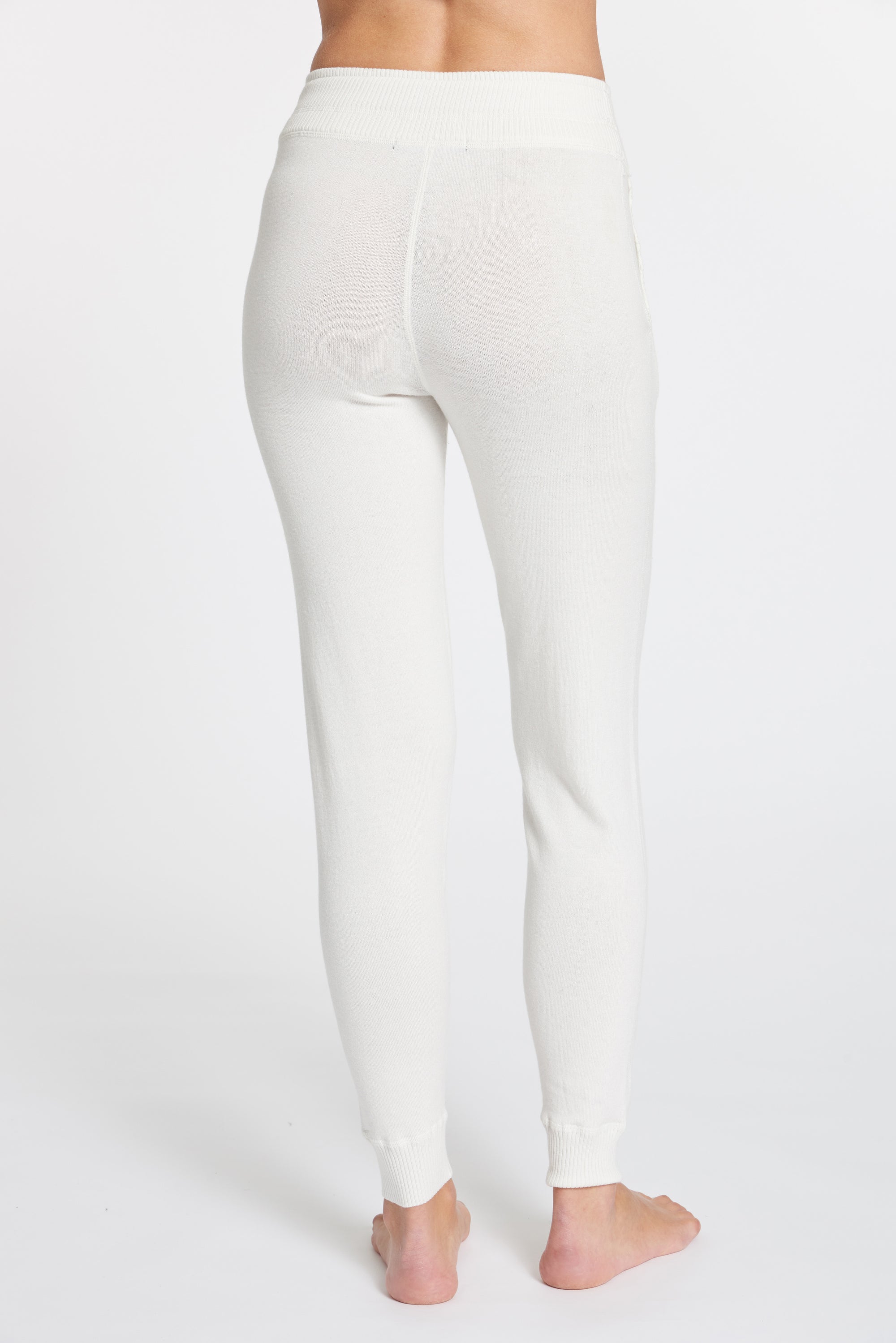 marshmallow nantucket jogger,var-7094926835770,var-7094930702394,var-7094930735162,var-7094930767930,var-7094930800698