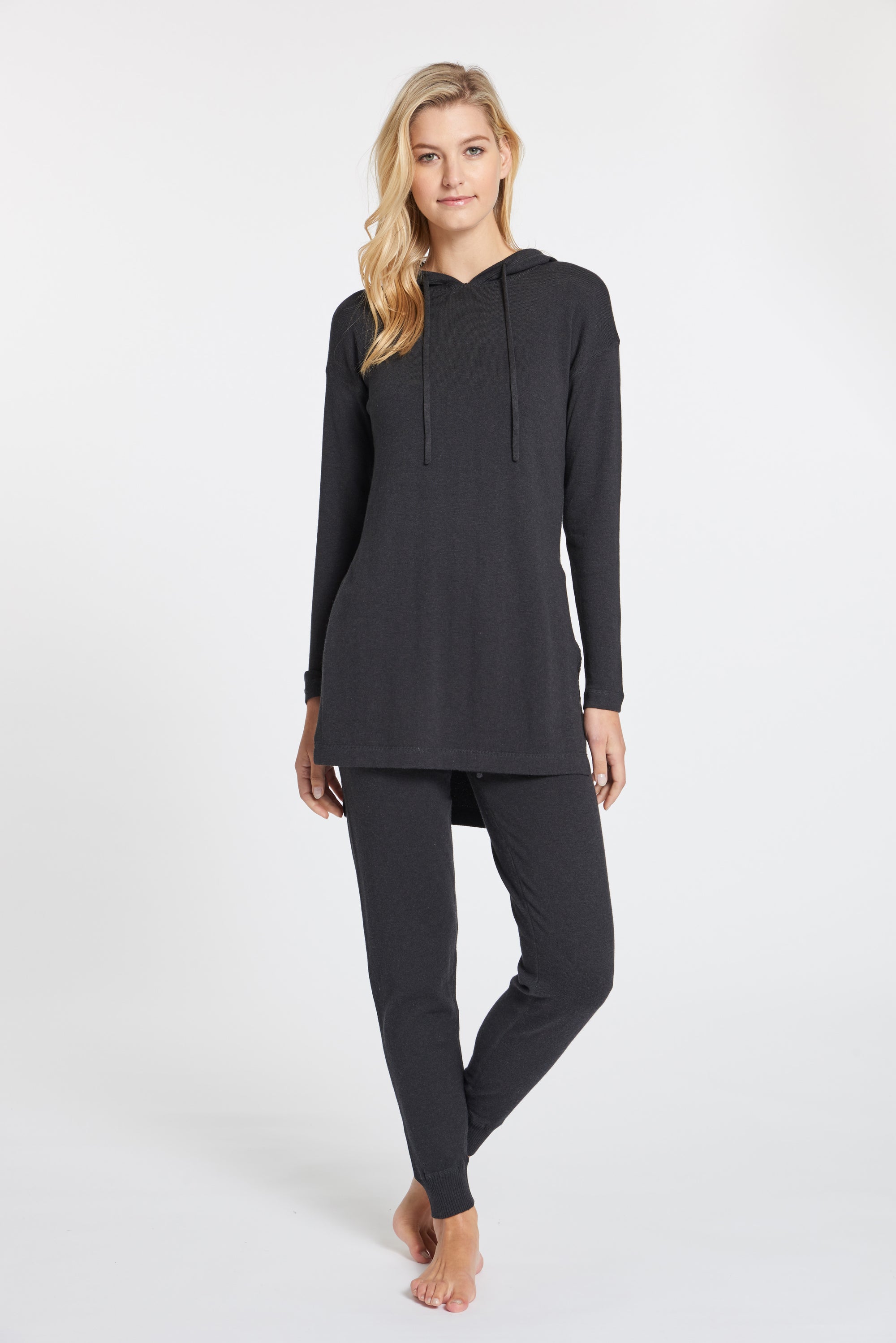 Charcoal Cashmere Montauk Hoodie,var-7264880951354,var-7264880984122,var-7264881016890,var-7264881049658,var-7264881082426