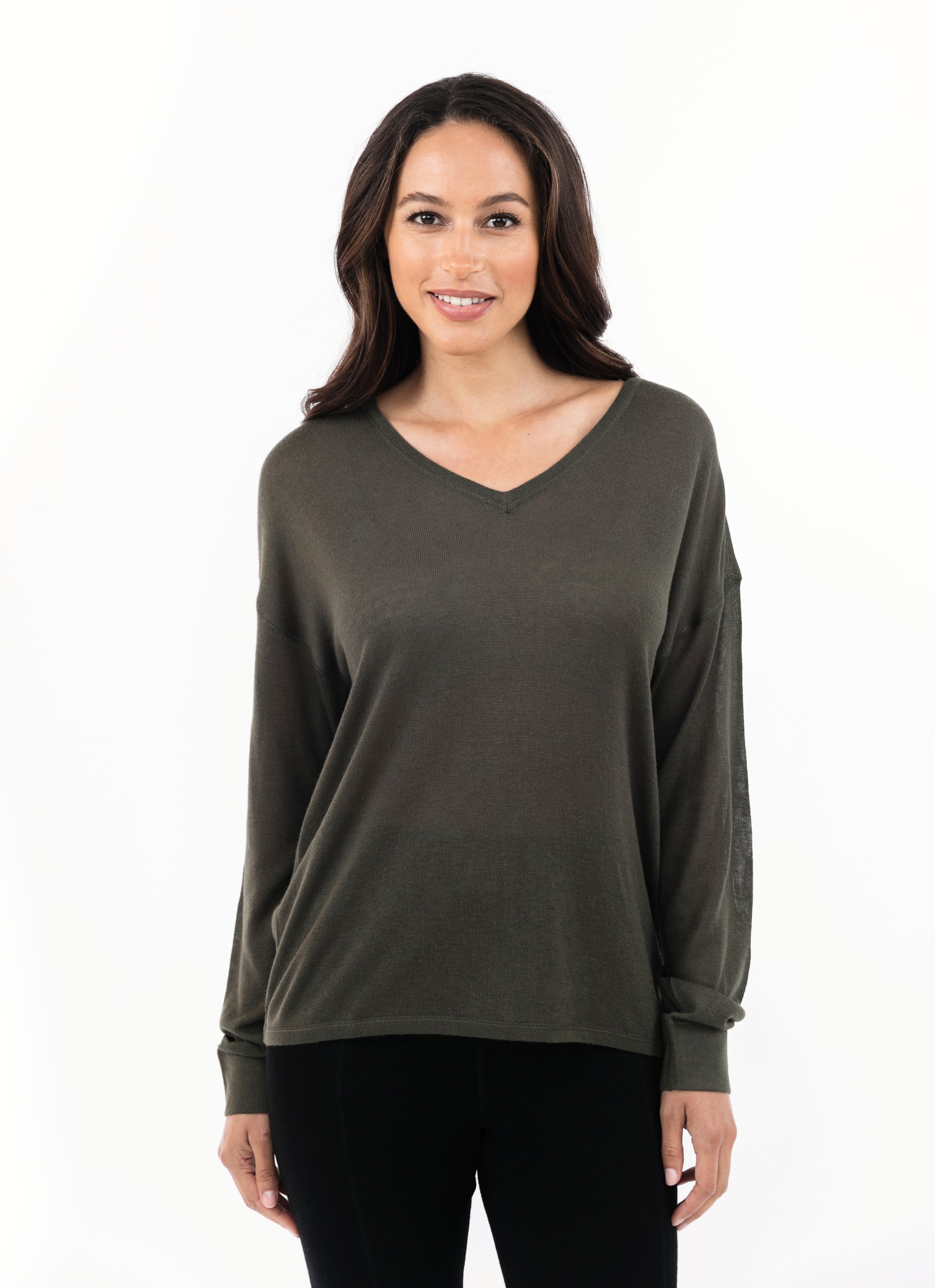 olive cashmere long sleeve tee,var-45272600782,var-45272600846,var-45272600910,var-45272600974,var-45272601038