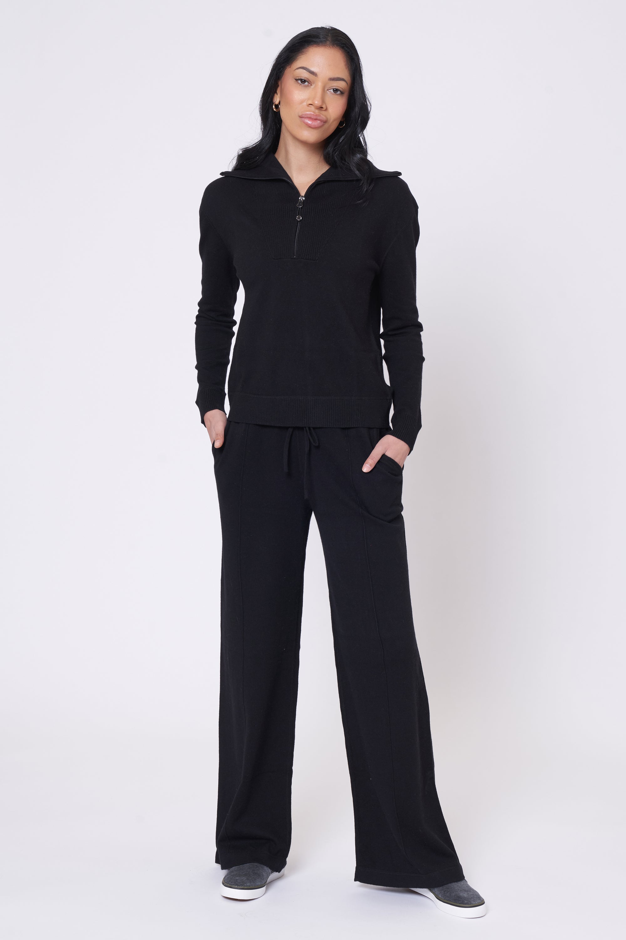 TISBURY HALF ZIP BLACK,var-42589654122683,var-42589654220987,var-42589654286523,var-42589654352059,var-42589654417595