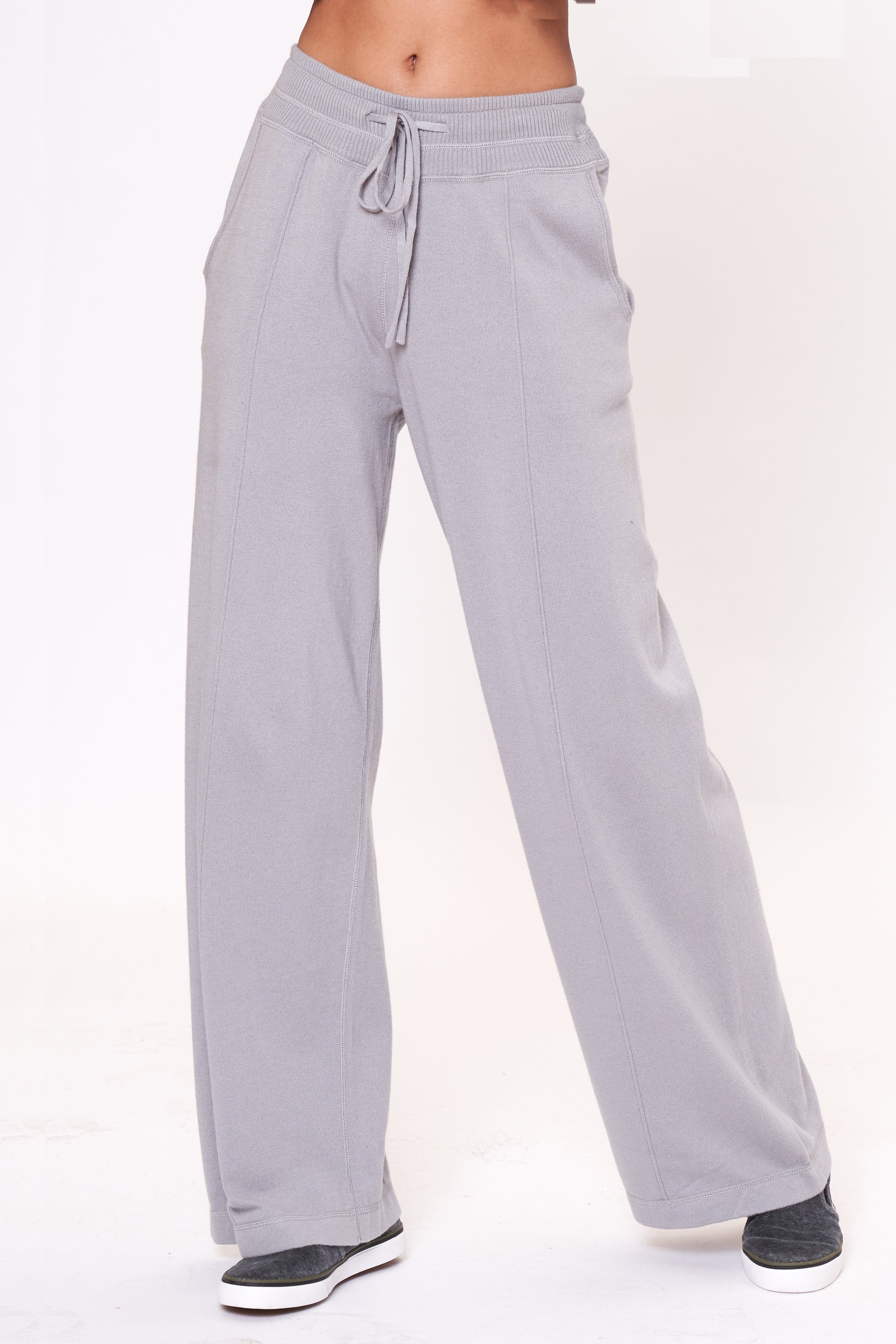 TISBURY WIDE LEG PANT ULTIMATE GRY,var-42590015488187,var-42590015586491,var-42590015652027,var-42590015717563,var-42590015783099