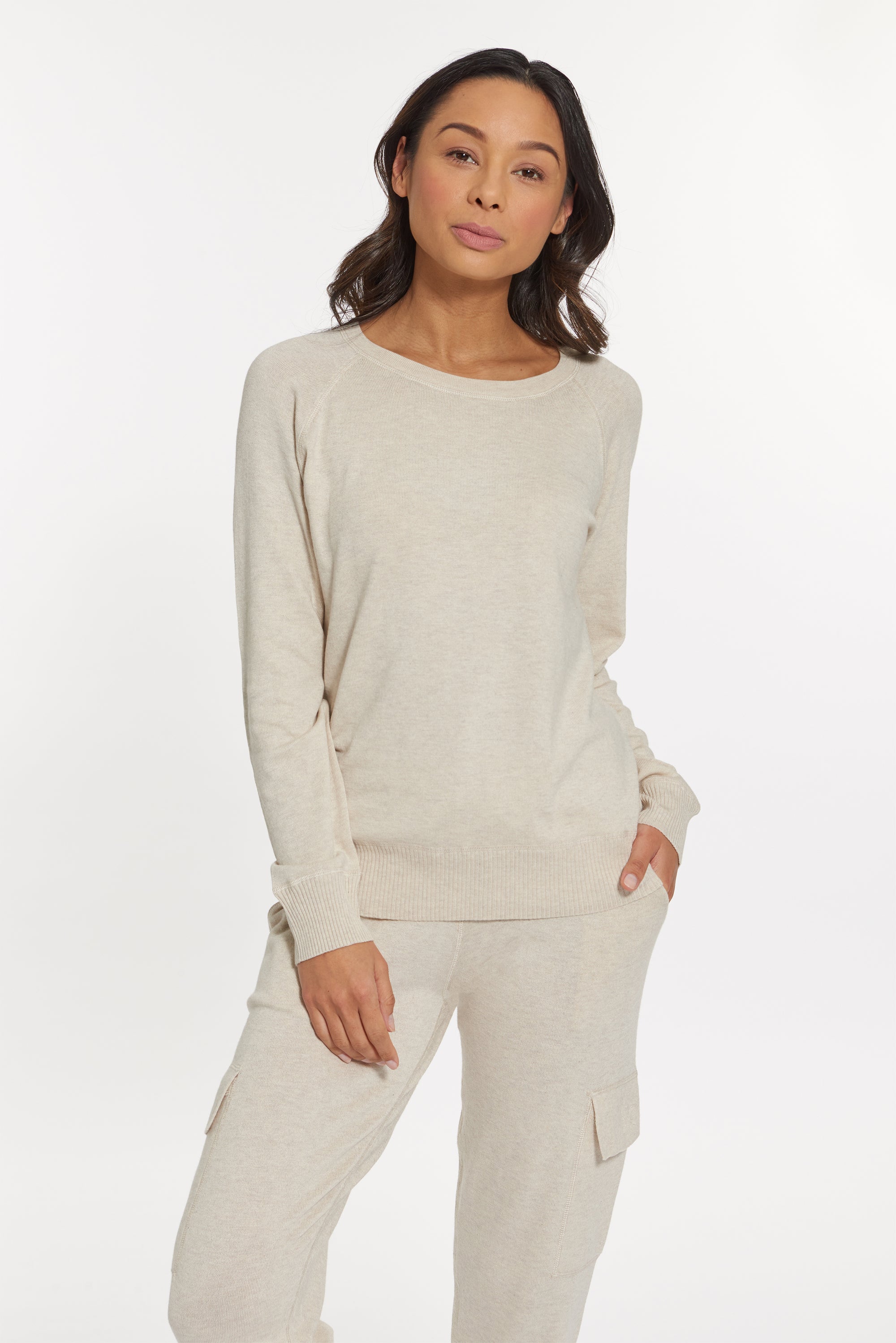 Oatmeal Cashmere Gramercy Sweatshirt, var-31339495129146,var-31339495161914,var-31339495194682,var-31339495227450,var-31339495260218