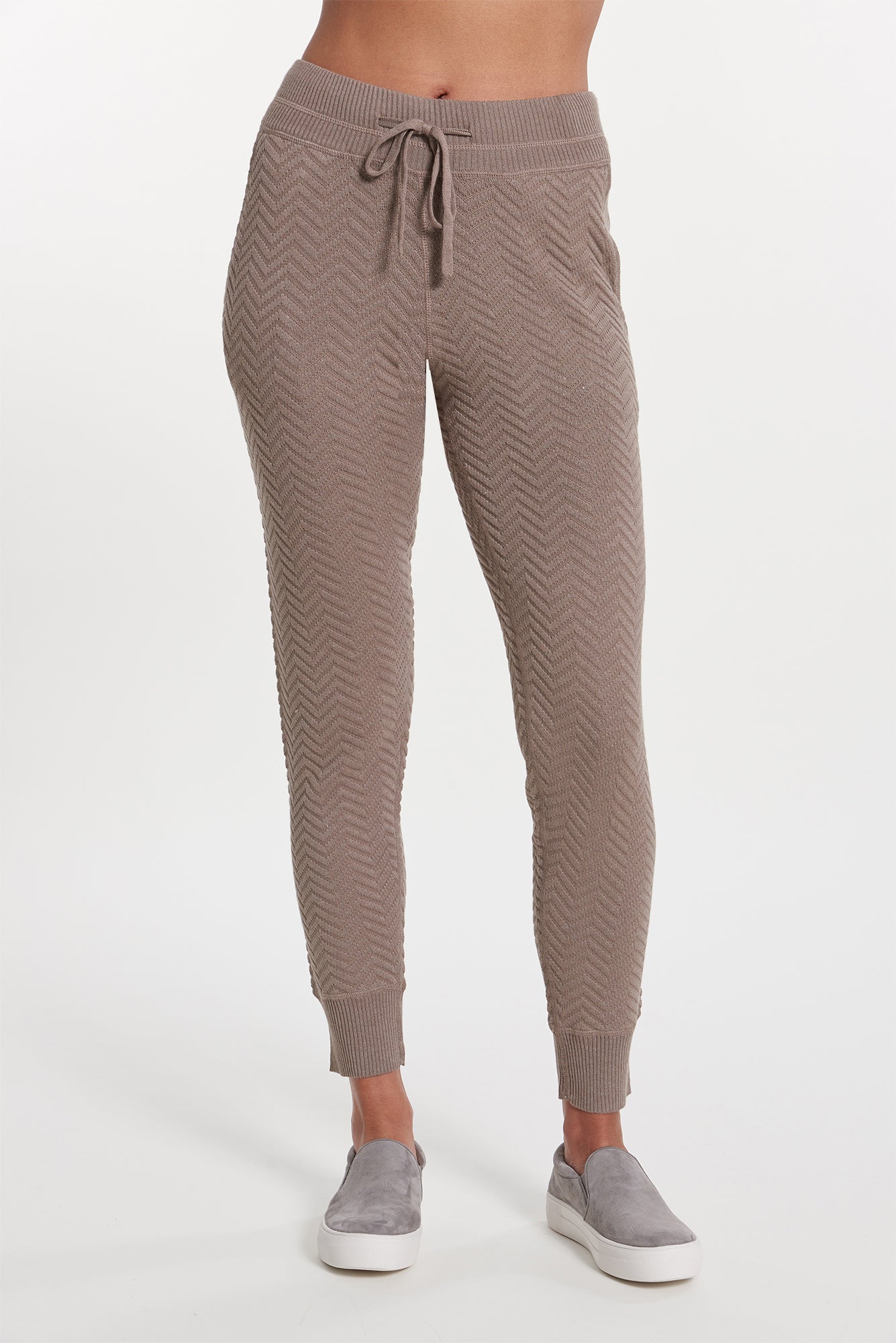 Hazelnut Cashmere Calabasas Jogger, var-31021397475386,var-31021397508154,var-31021397540922,var-31021397573690,var-31021397606458