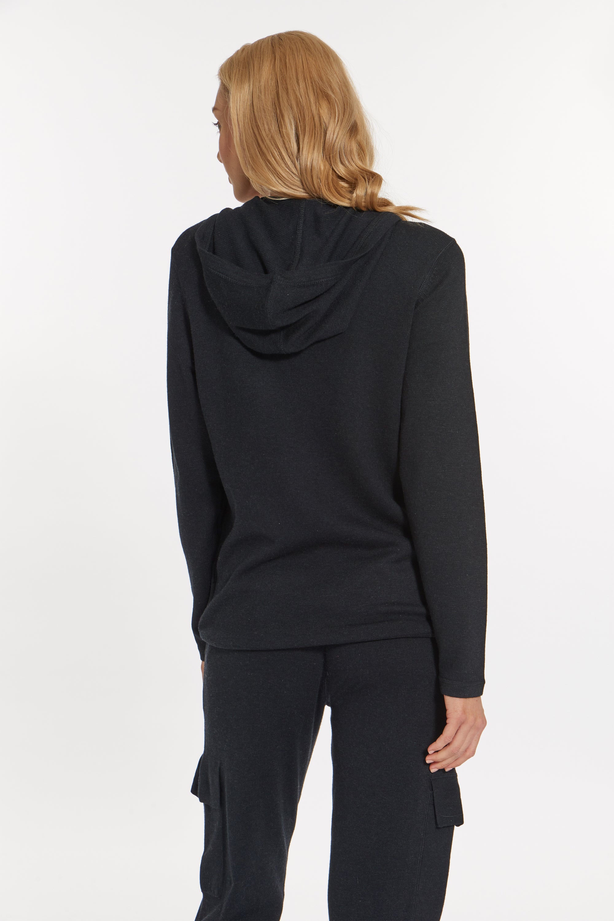 Black Heather Cashmere Bowery Pullover, var-31338008281146,var-31338008313914,var-31338008838202,var-31338009362490,var-31338009395258