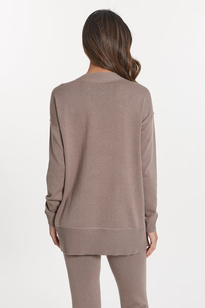 Hazelnut Cashmere Vail V-Neck, var-31024117284922,var-31024117317690,var-31024117350458,var-31024117383226,var-31024117415994