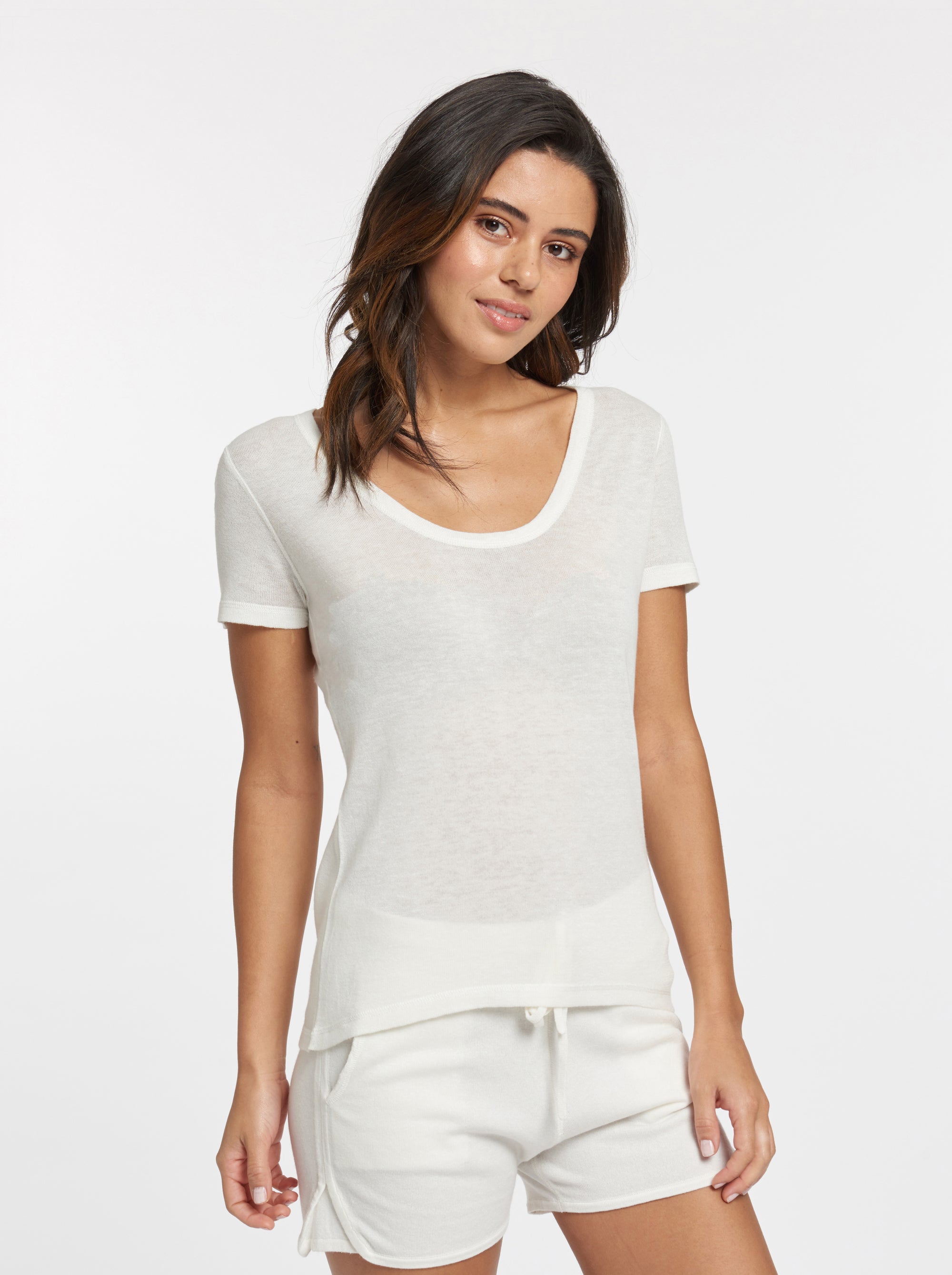 Marshmallow Cashmere Laguna Tee,var-12141064093754,var-12141104595002,var-12141104627770,var-12141104660538,var-12141104693306